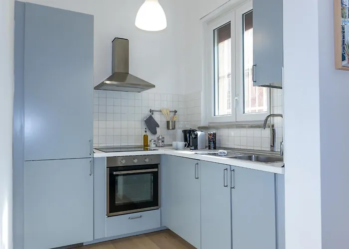 Carano Suite- Modern , Ac