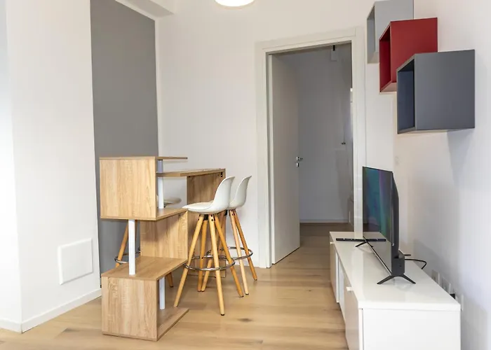 Carano Suite- Modern , Ac